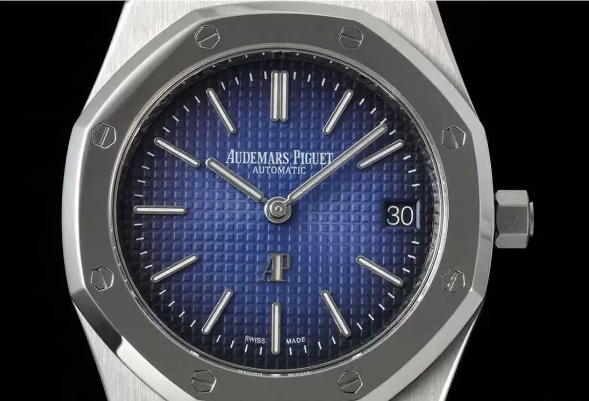Alternative view of Royal Oak 39MM 15202 Blue Textured Dial 316L SS/SS ZF Cal.2121