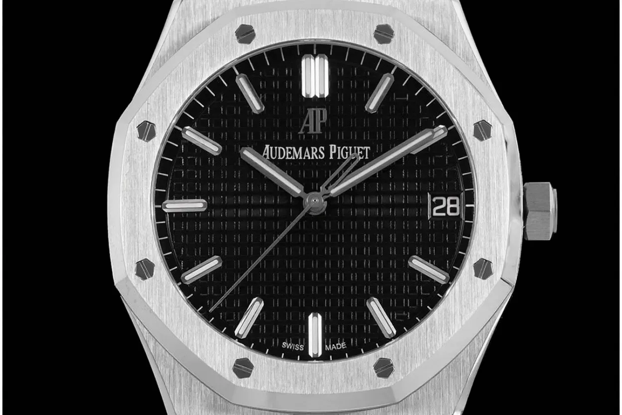 Alternative view of Royal Oak 41mm 15500 SS/SS Black/Stk APSF A4302 Super Clone
