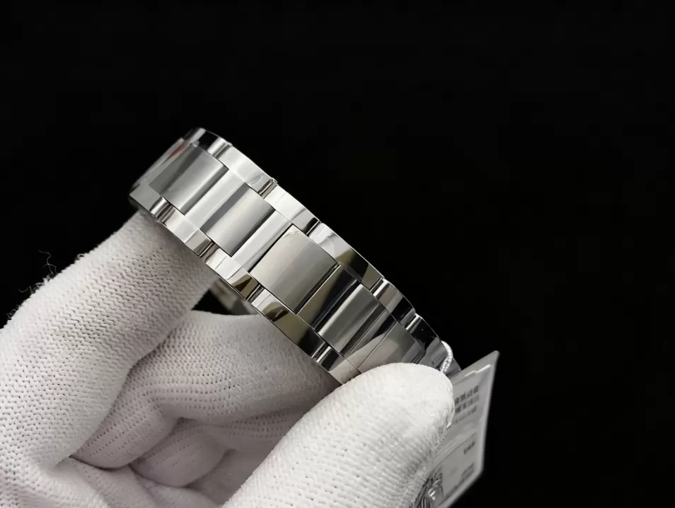 Ballon Bleu De Cartier 36mm SS/SS White Dial V6F NH05 - Image 4