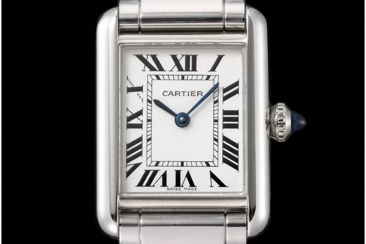 Alternative view of Tank Must 22mm SS/SS White Dial AF Quartz