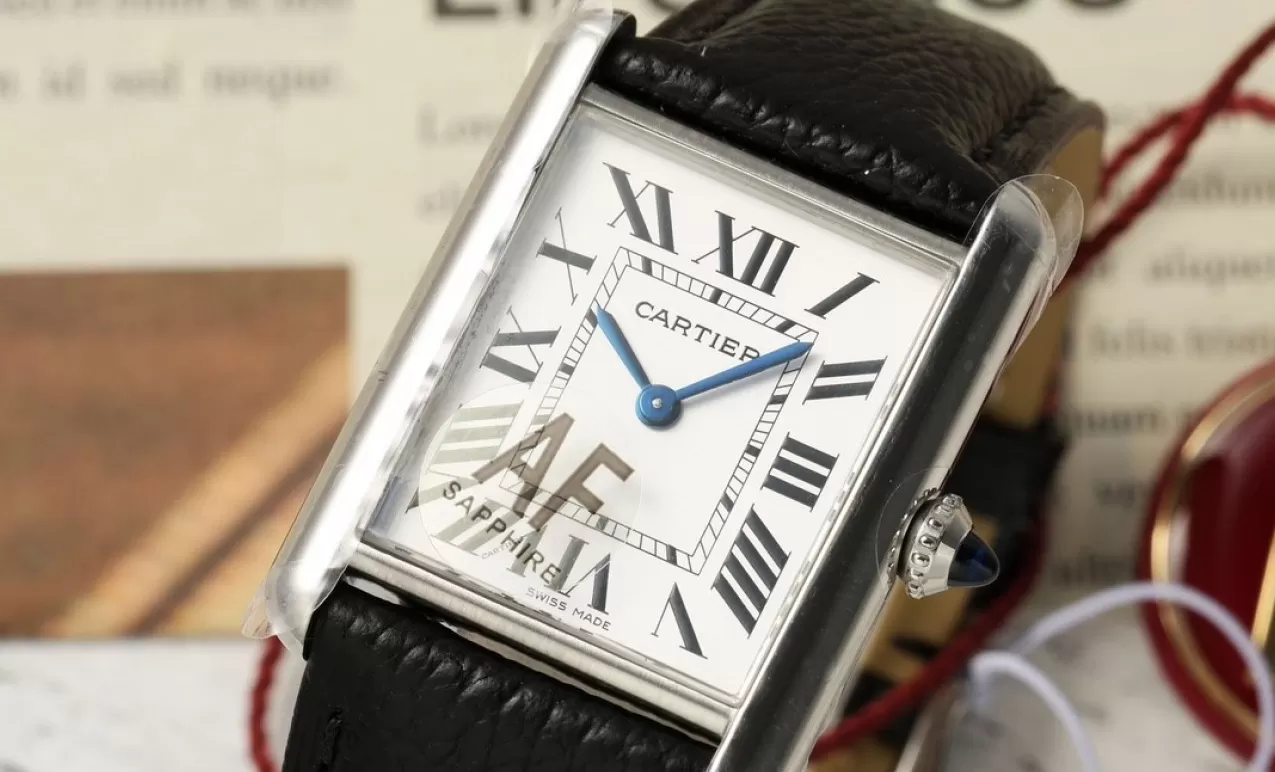 Alternative view of Cartier - Tank Must 25.5mm White Dial on Lychee Grain Leather AF Quartz