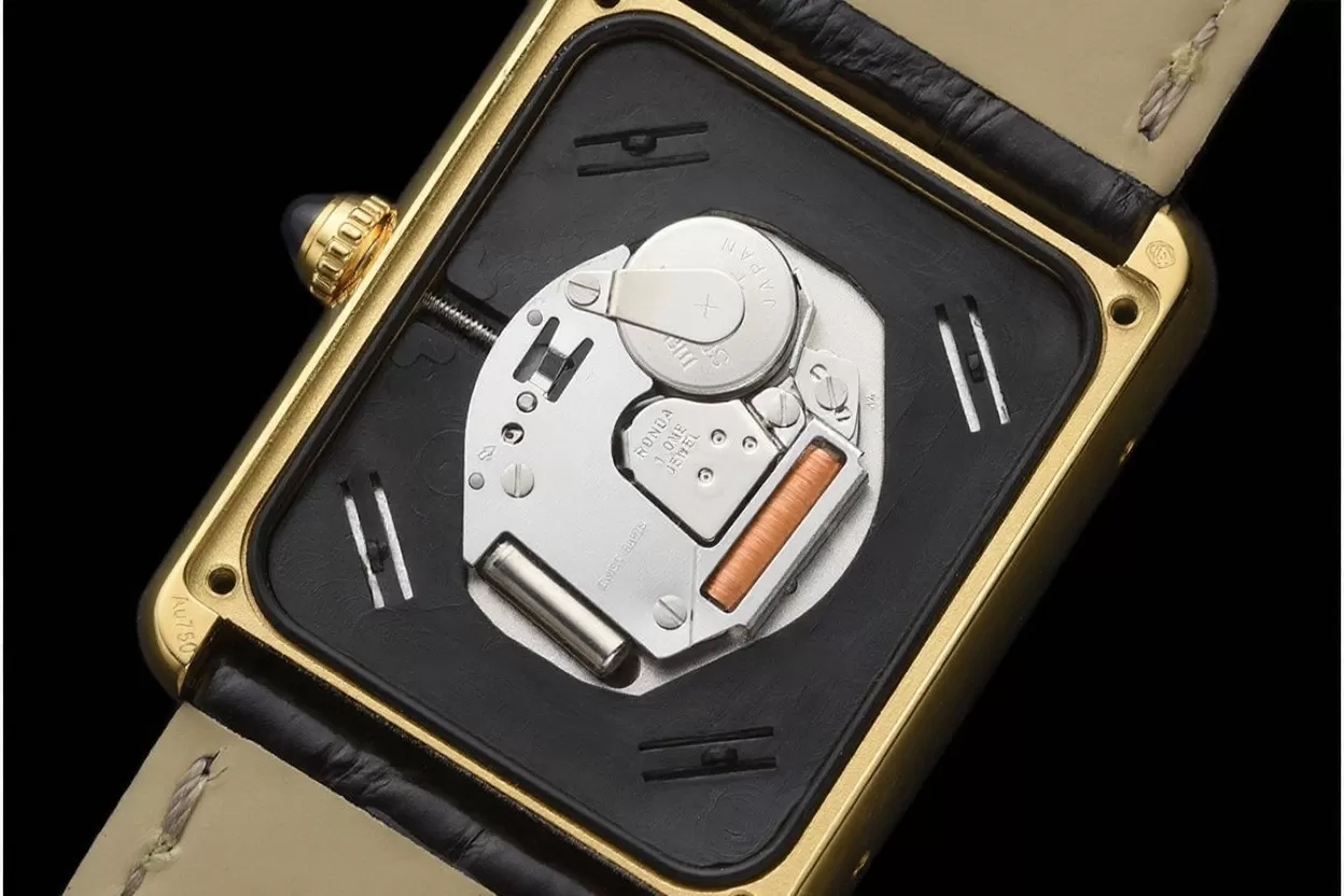Tank Solo 27.4mm YG/LE White Dial AF Quartz - Image 10