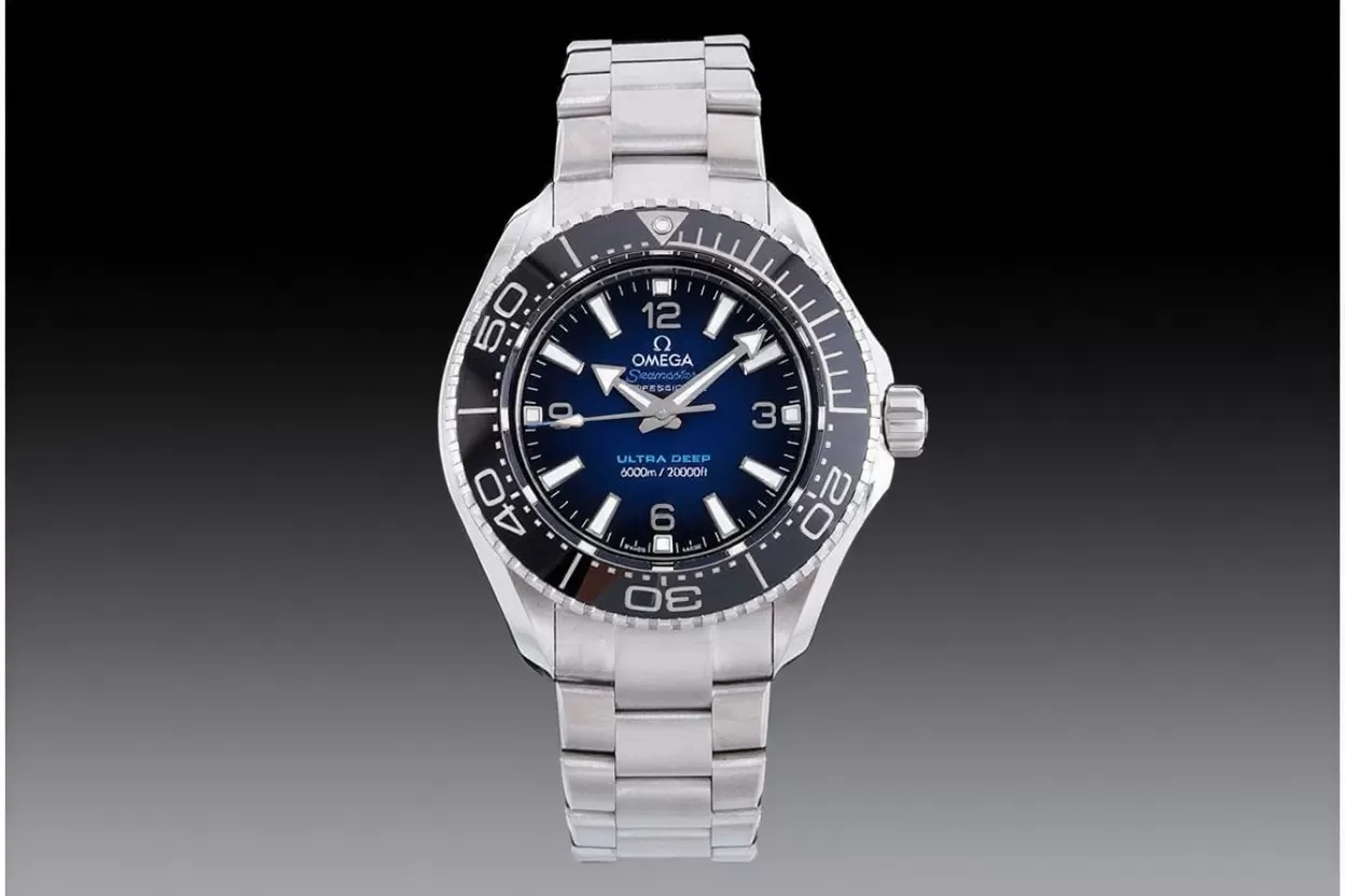 Alternative view of Planet Ocean Ultra Deep 45.5mm SS/SS Blue Dial SBF A8912
