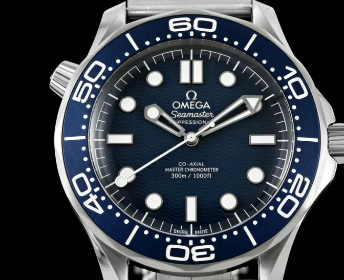 Alternative view of Seamaster 300m James Bond 60th 42mm SS/SS Blue Dial VSF A8806