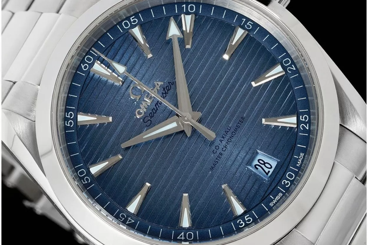 Aqua Terra 150m 41mm SS/SS Blue Dial VSF A8900 - Image 4