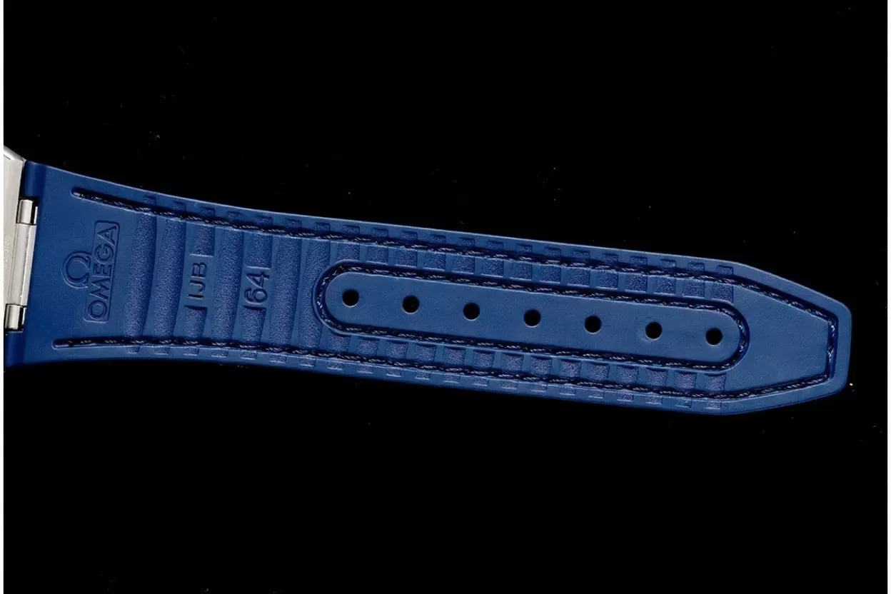 Constellation 41mm RG/LE Blue Dial VSF A8900 - Image 14