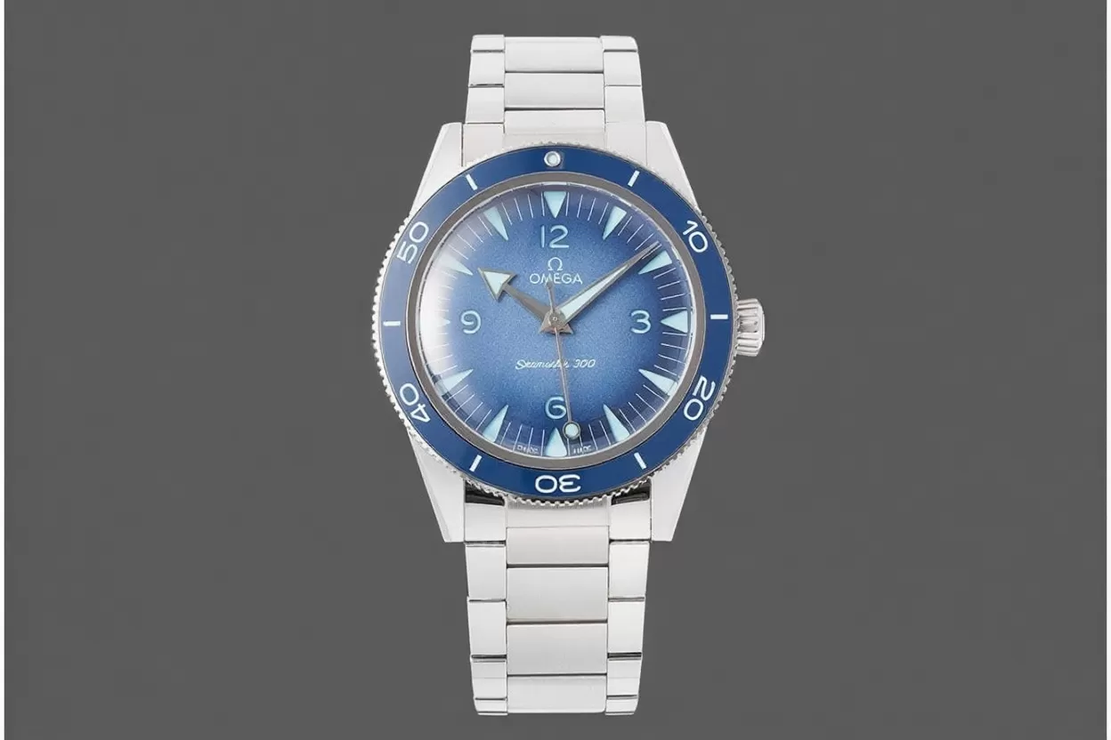 Alternative view of Seamaster 300m 41mm No Date SS/SS Summer Blue Dial VSF A8912