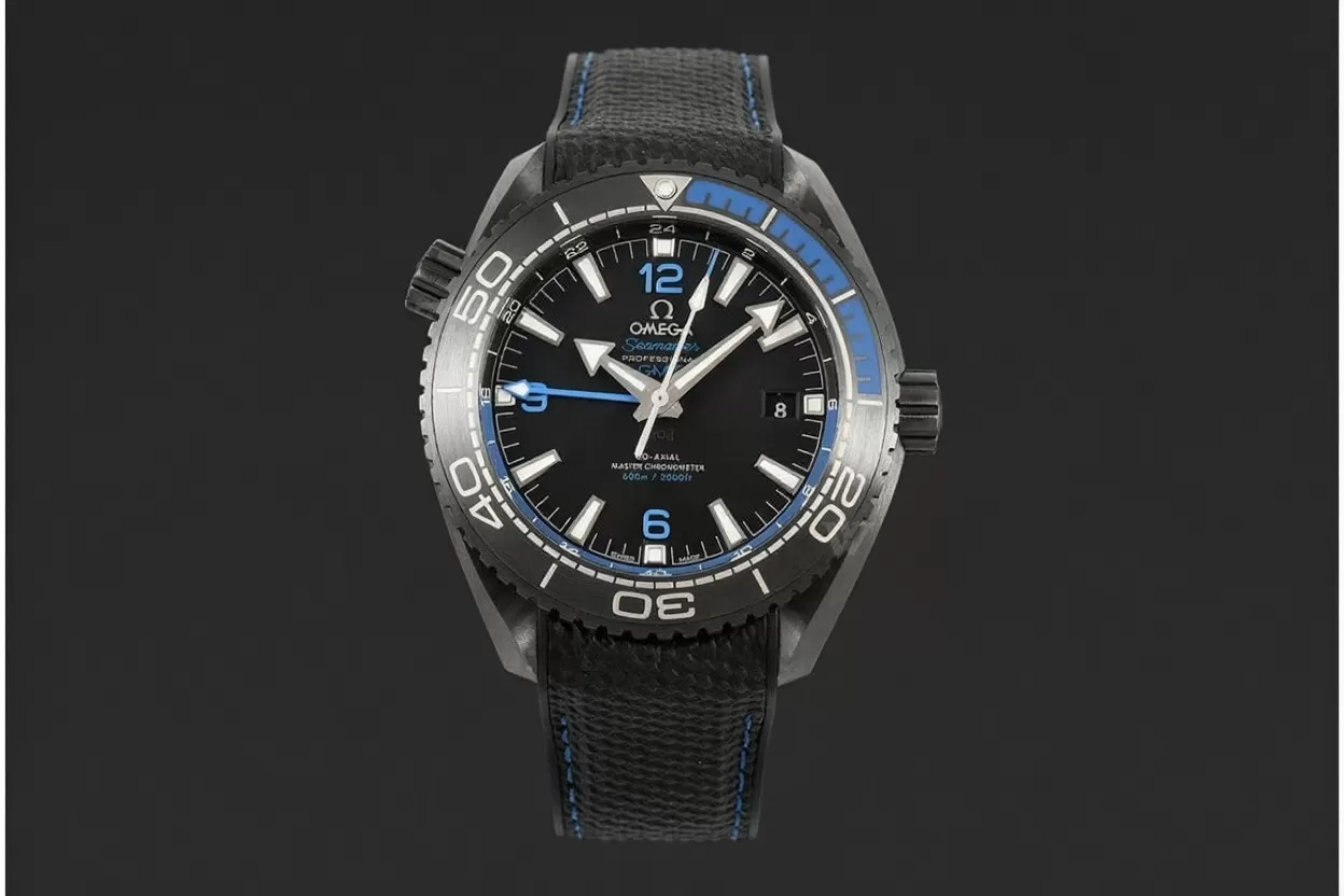 Alternative view of Planet Ocean 45.5mm Deep Black CER/NY Blk/B VSF A8906