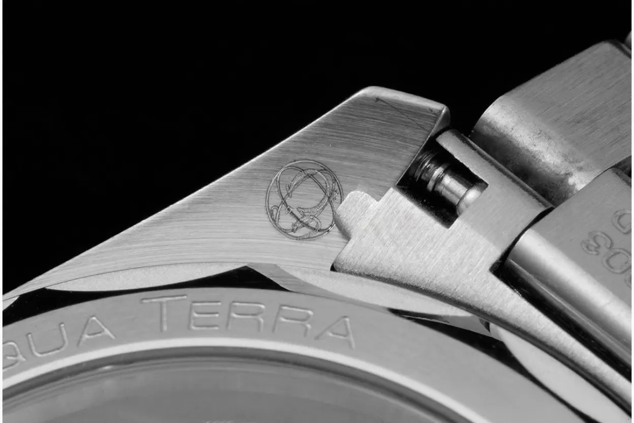 Aqua Terra 150m 41mm SS/SS White Textured VSF A8500 - Image 13