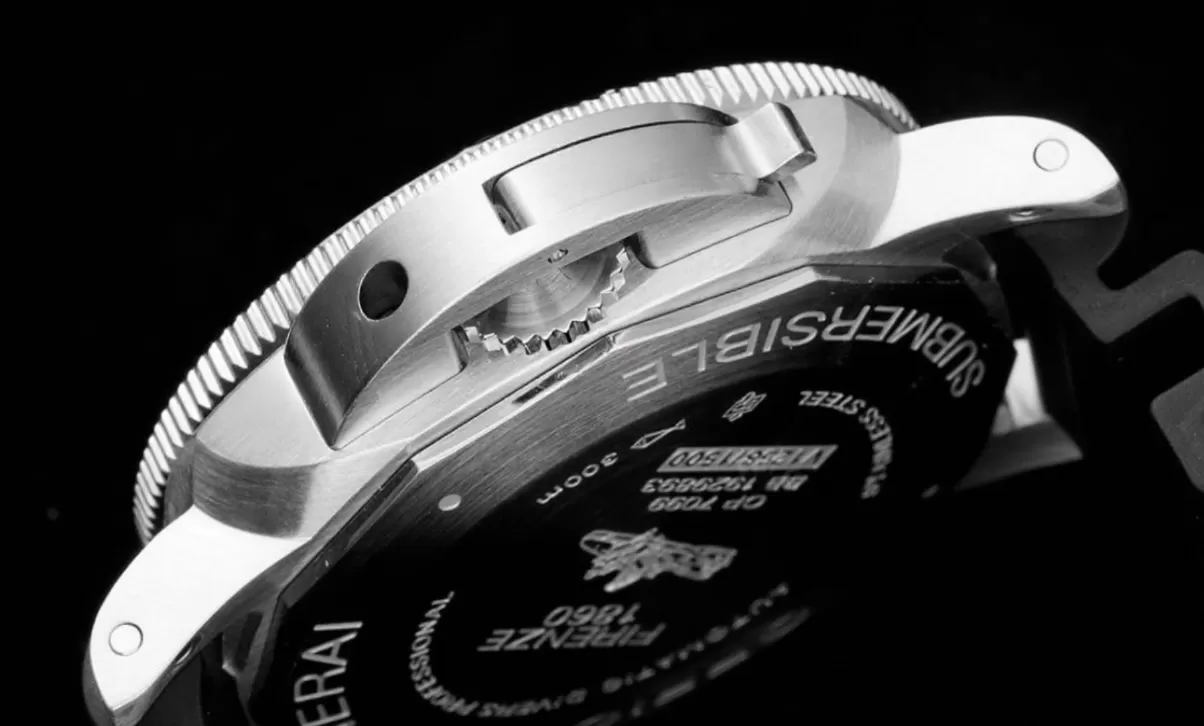 PAM683 Submersible 42mm SS/RU Black VSF P900 - Image 7