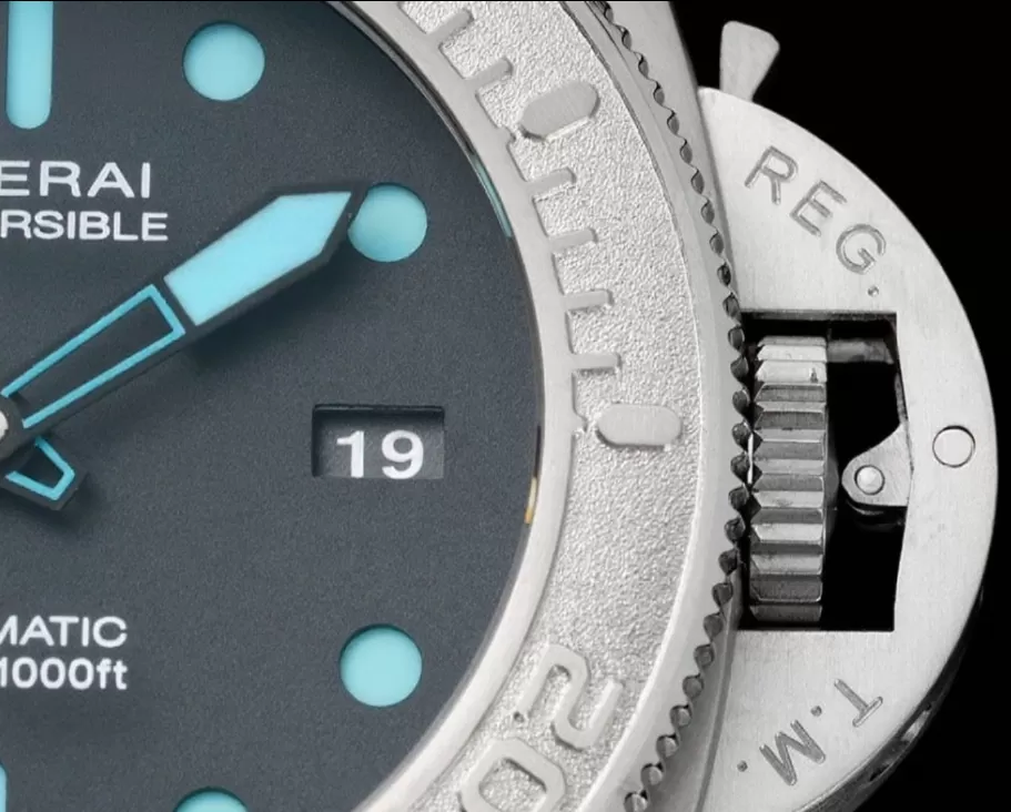 Submersible PAM985 Mike Horn 47mm TI/NY Black Dial VSF P9010 - Image 8