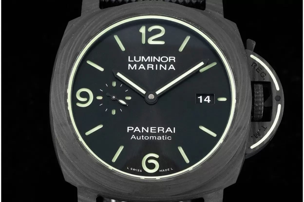 Alternative view of Luminor Marina PAM1118 Auto 44mm FC/NY VSF P9010