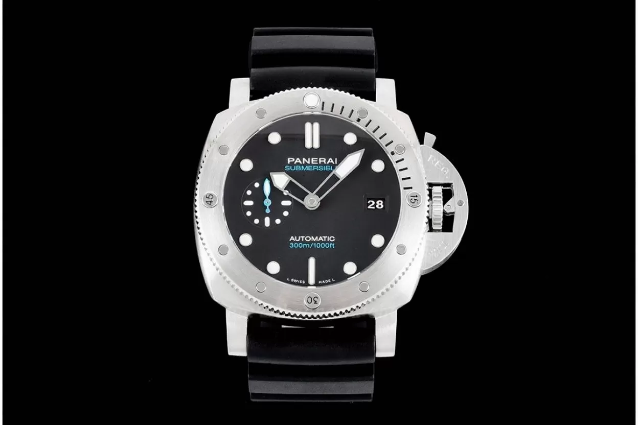 Alternative view of Submersible PAM1229 44mm SS/RU black Dial VSF P900