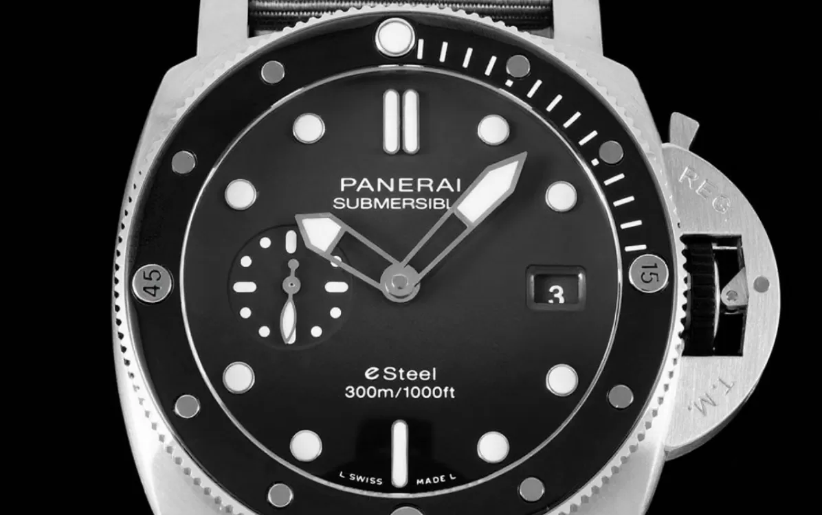 Alternative view of Submersible PAM1288 44mm SS/NY Grey Dial VSF P900