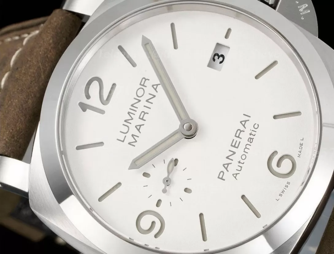 Alternative view of Luminor Marina PAM1314 Auto 44mm SS/LE VSF P9010
