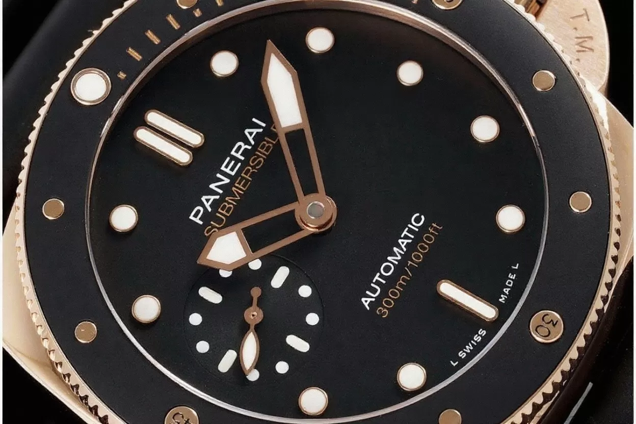 Alternative view of Submersible PAM2164 42mm RG/RU Black Dial VSF P900