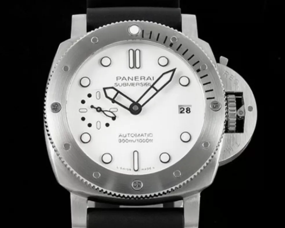 Alternative view of Submersible PAM2223 42mm SS/RU White Dial VSF P900