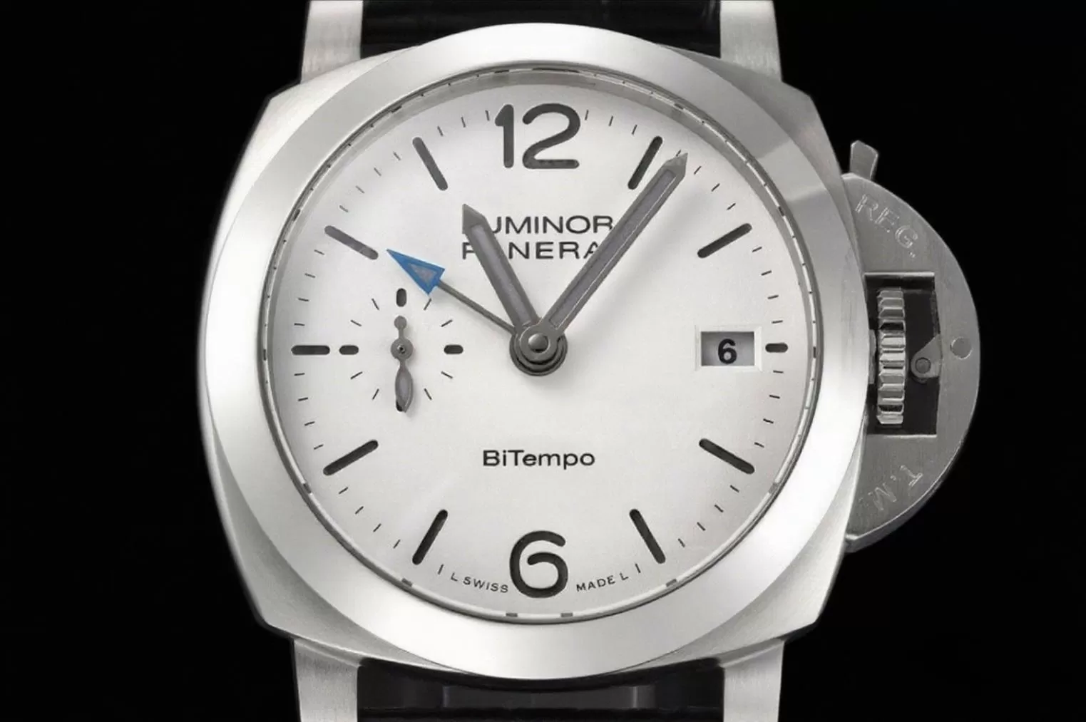 Alternative view of Luminor PAM1367 Bitempo GMT 40mm SS/LE White Dial VSF P900