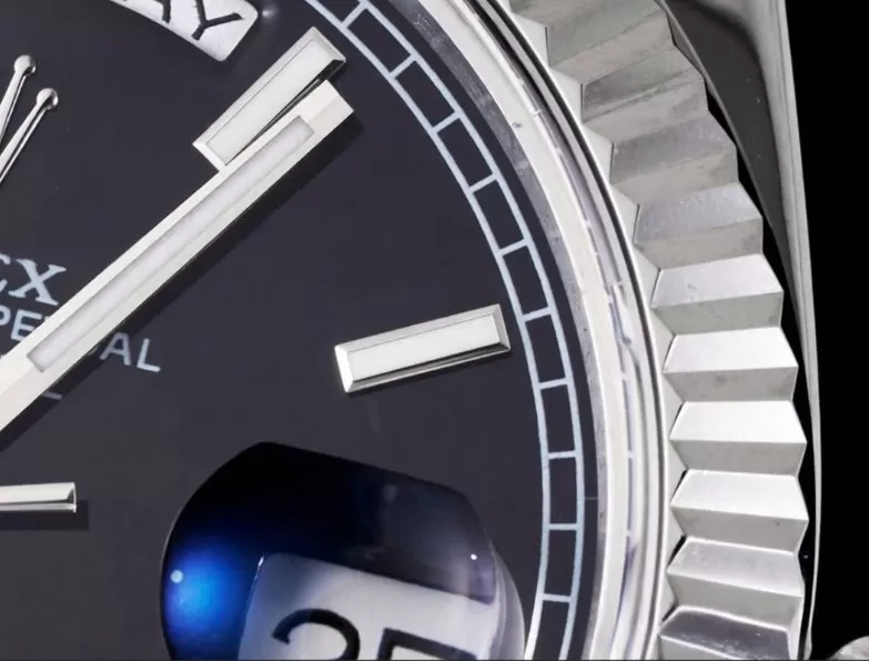 DayDate 228239 40mm Pres SS/SS Black/Stk GSF A3255 (Tungsten Heavy Version) - Image 4