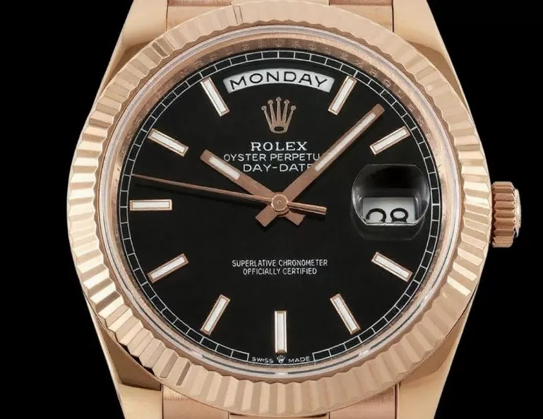 Alternative view of DayDate 228235 40mm RG/RG Black/Stk QF V8 SH3255 (Gain Weight)